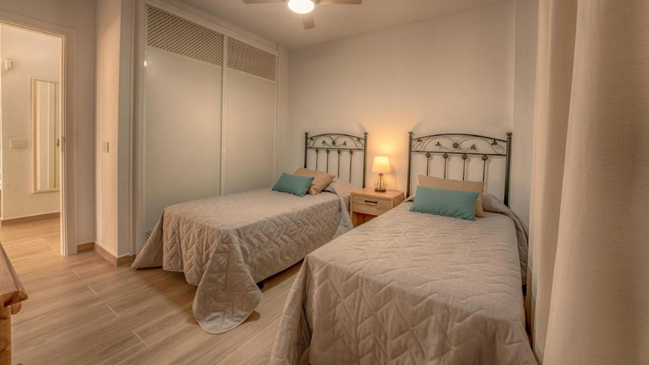 Holidays In The Sun, The Heights, Playa Los Cristianos 阿罗纳 外观 照片